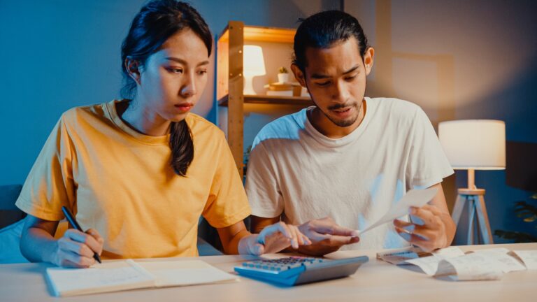 How Much Is Tax for Foreigners in SG: The Complete Guide